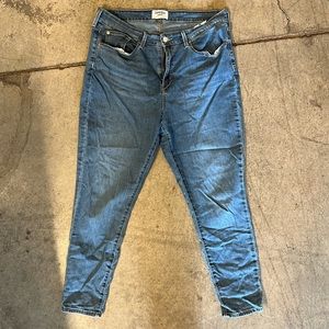 Levi Jeans, Size 16S